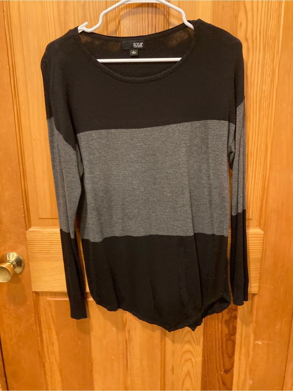 a.n.a Black and Gray Colorblock Scoop Neck Sweater
